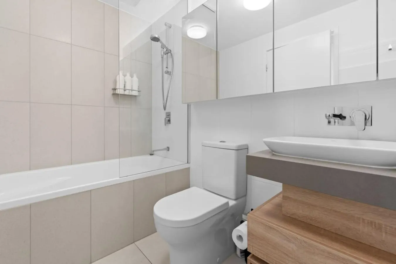 Near Southbank And Cbd Stylish 2Br Pool And Park Apartment Brisbane