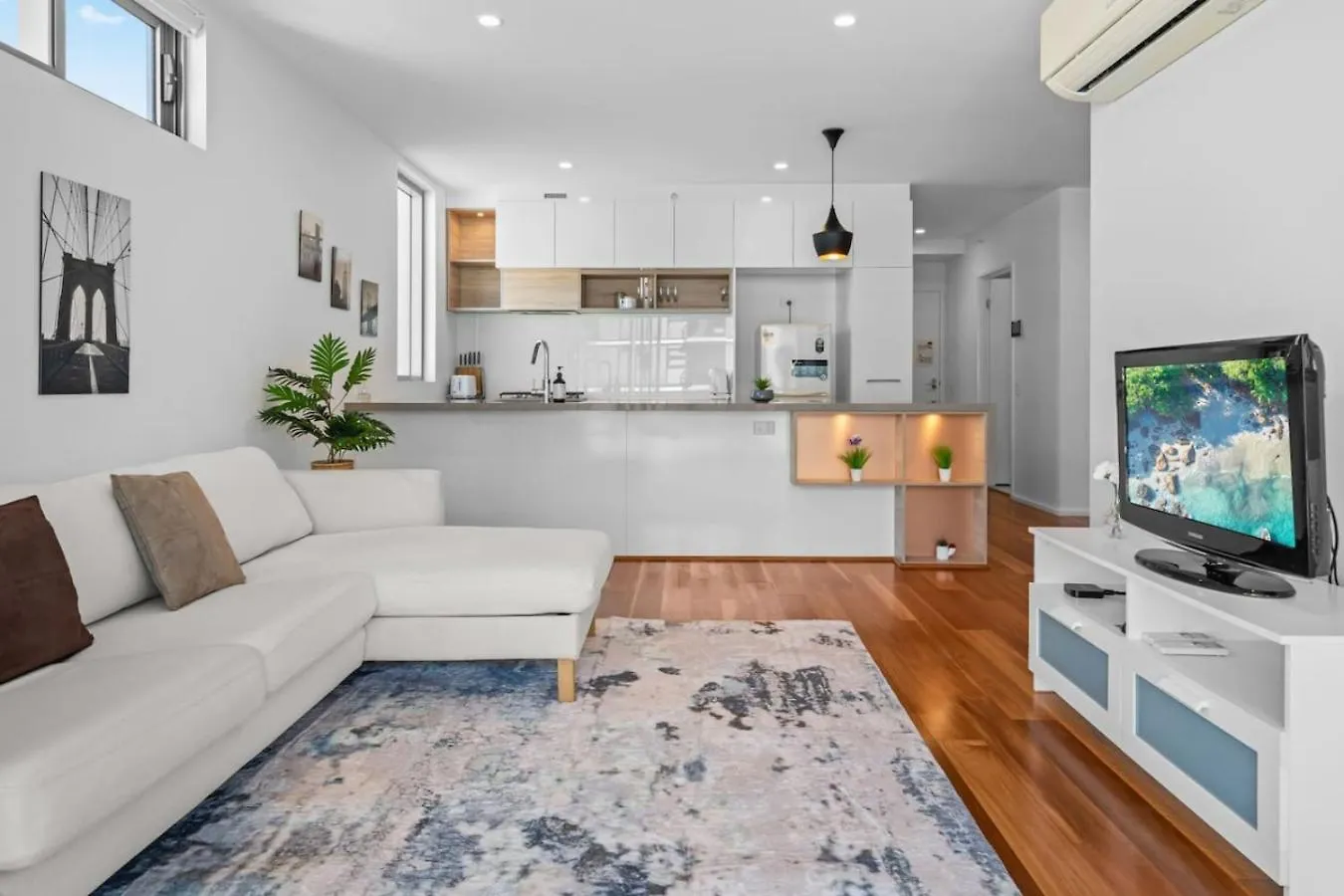 Near Southbank And Cbd Stylish 2Br Pool And Park Apartment Brisbane 0*,  Australia